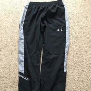 Black under armor pants